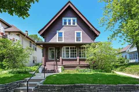 7522 Lincoln, Wauwatosa, WI 53213