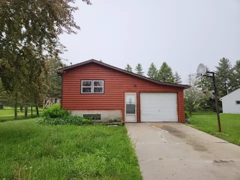 3015 Viebahn, Manitowoc, WI 54220