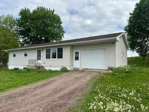 w14299 Hillcrest Road, Preston, WI 54616