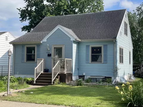 2208 Park, La Crosse, WI 54601