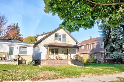 3729 S Clement #3729A, Milwaukee, WI 53207