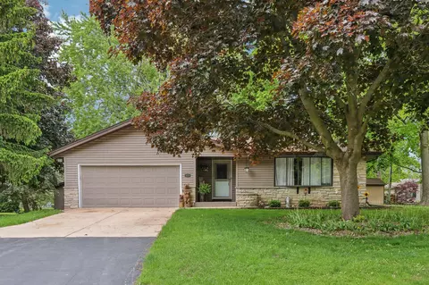 10224 32nd, Pleasant Prairie, WI 53158