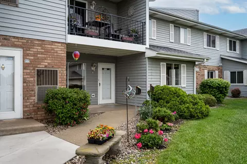 1141 N Sunnyslope #101, Mount Pleasant, WI 53406