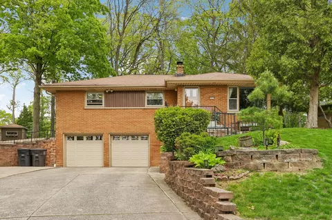 7950 W Allerton, Greenfield, WI 53220