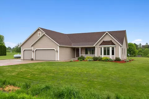 n6528 Weber View Drive, Hubbard, WI 53035