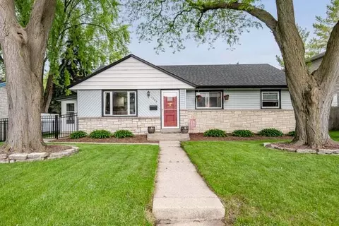1229 S 101st, West Allis, WI 53214