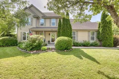 118 Red Fox, Johnson Creek, WI 53038