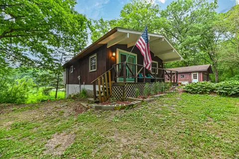 N6802 Lake, Richmond, WI 53190