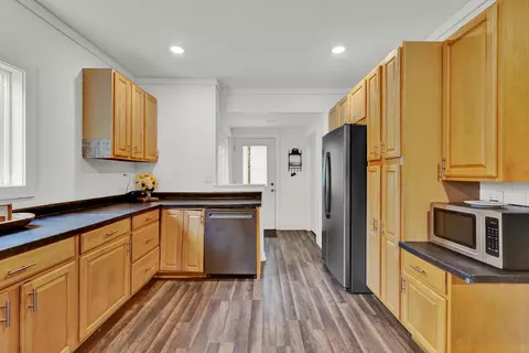 220 N 10th, West Bend, WI 53095