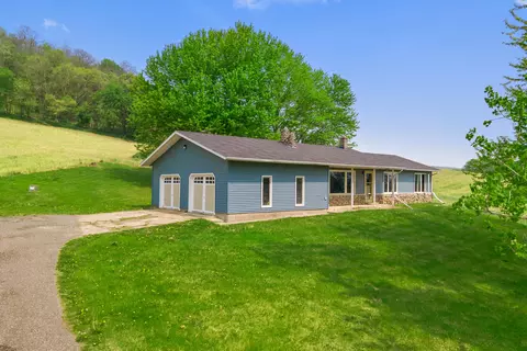 w15536 Ridge Trail Road, North Bend, WI 54642