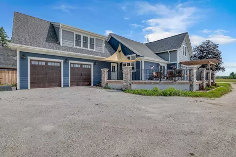 3202 Mirro, Manitowoc, WI 54220