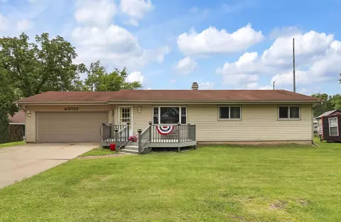w3719 Springfield Road, Geneva, WI 53147