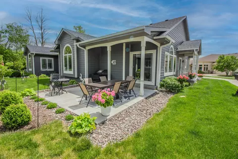 w206n16234 Melroy #11, Jackson, WI 53037