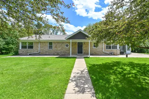19201 W Greenfield, New Berlin, WI 53146