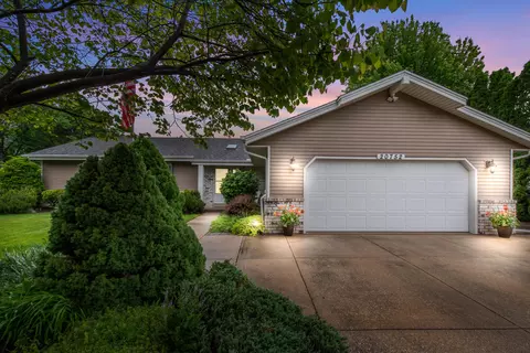 s103w20752 Heather, Muskego, WI 53150
