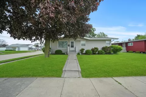 1903 18th, Kenosha, WI 53140