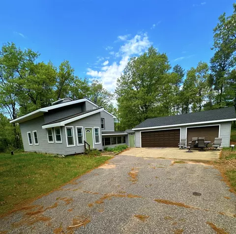 1094 Kings, Rome, WI 54457