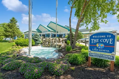 111 Center #346, Lake Geneva, WI 53147