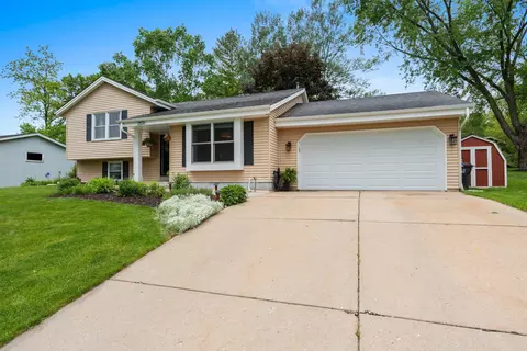 2530 N University, Waukesha, WI 53188