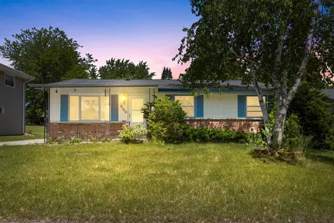 2100 Lenora, West Bend, WI 53090