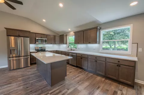 4947 Eagle, West Bend, WI 53095