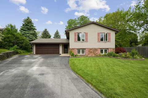 5128 Kings, Racine, WI 53406