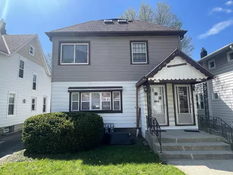 1439 S 79th #1441, West Allis, WI 53214