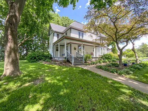 w254s4336 Oakdale, Waukesha, WI 53189