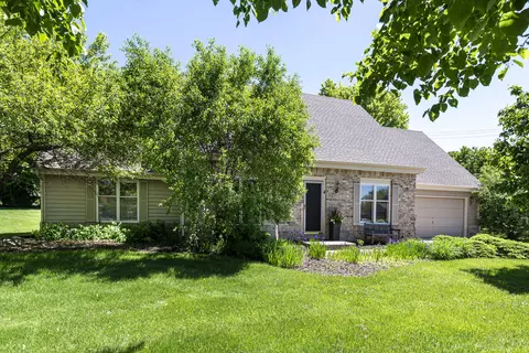 750 Calico, Waukesha, WI 53186