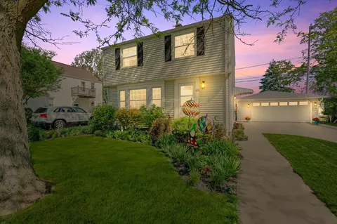 210 E Gauer, Milwaukee, WI 53207