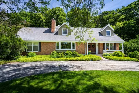 530 W Fairfield, Glendale, WI 53217