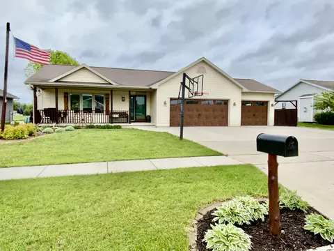 2519 Kellner, Manitowoc, WI 54220