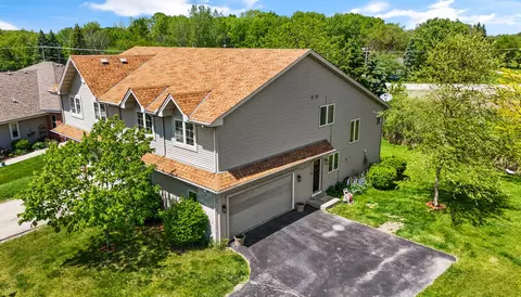 1432 E Buckwood #30, Oak Creek, WI 53154