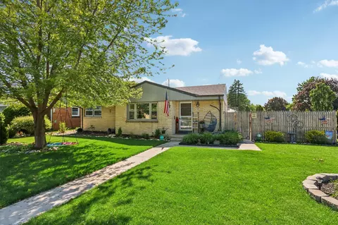 4405 S 65th, Greenfield, WI 53220