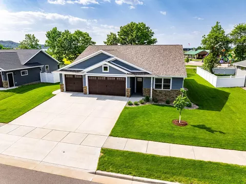 1944 Hudson, Holmen, WI 54636