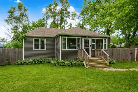 w1023 Eau Claire Road, Bloomfield, WI 53128