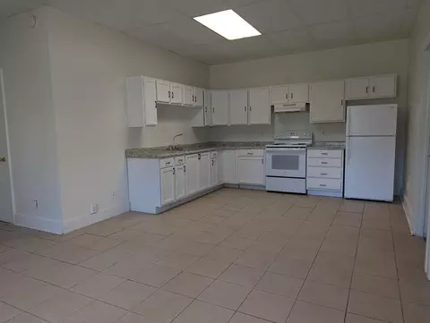 2400 S 12th #1129 W HAYES, Milwaukee, WI 53215