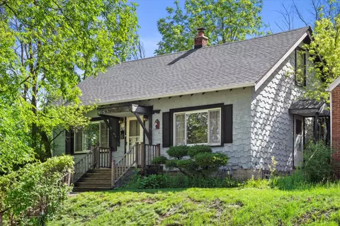 2302 S 77th, West Allis, WI 53219