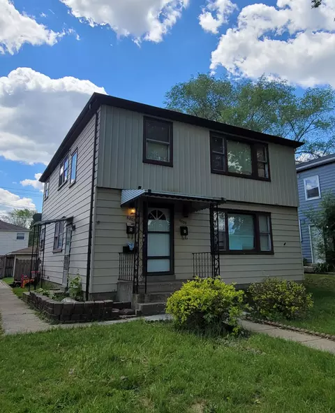 6807 W Florist #6809, Milwaukee, WI 53218