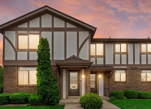 5749 Cambridge #1, Mount Pleasant, WI 53406