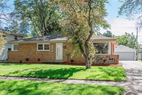 6670 N 56th, Milwaukee, WI 53223