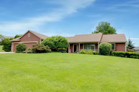 s86w32351 Elias, Mukwonago, WI 53149