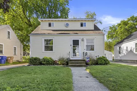 2917 72nd, Kenosha, WI 53143