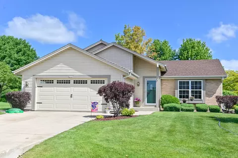 2150 W Saint Johns, Oak Creek, WI 53154