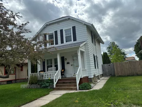 2216 S 9th, Sheboygan, WI 53081