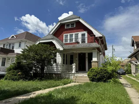 4445 N 30th, Milwaukee, WI 53209