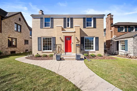 4481 N Ardmore, Shorewood, WI 53211