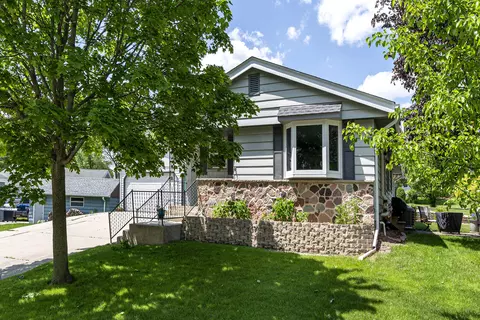 n85w18198 Tyler, Menomonee Falls, WI 53051