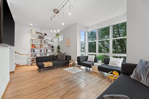 2104 N Commerce, Milwaukee, WI 53212