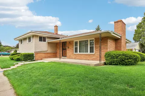 4045 N 96th, Milwaukee, WI 53222